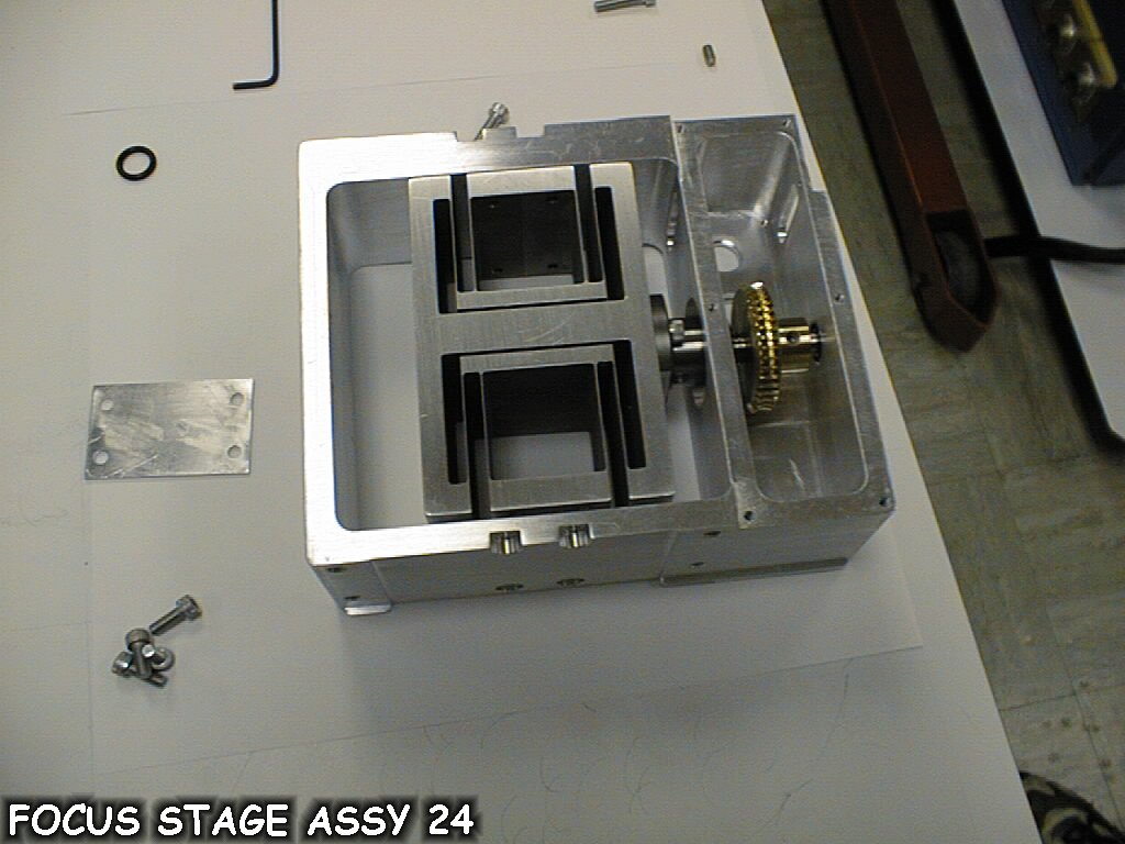 focus stage assy 24