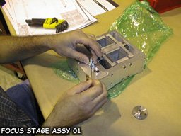 focus stage assy 01